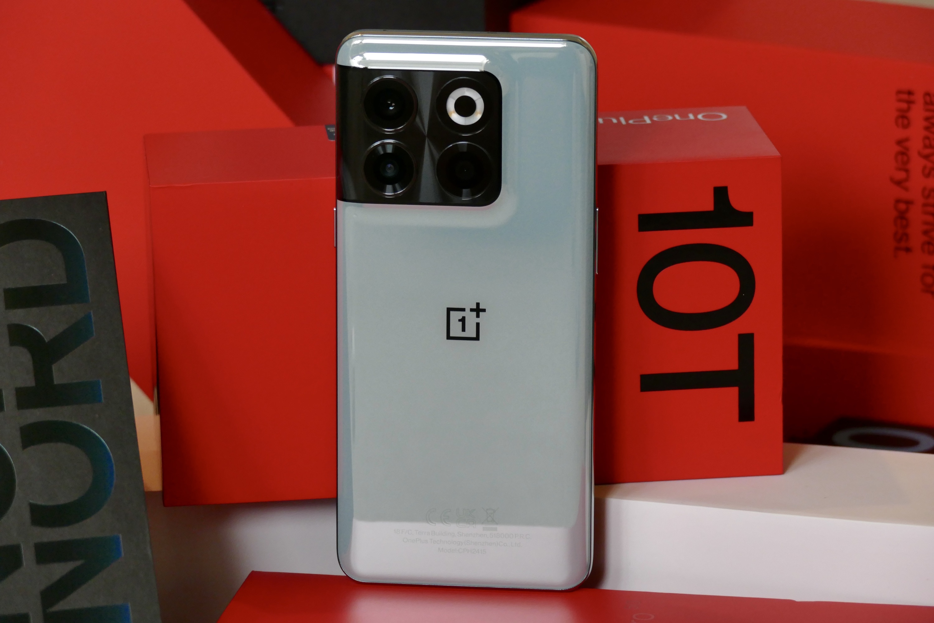 OnePlus 10T review: Don’t you dare settle for it