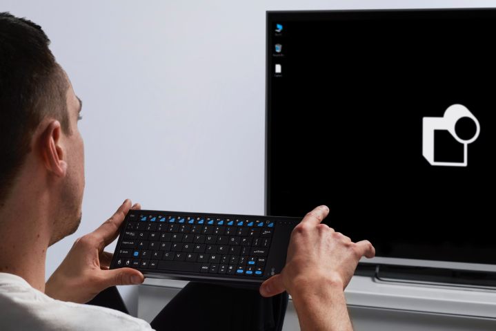 Pentaform's Abacus PC can connect to TVs.