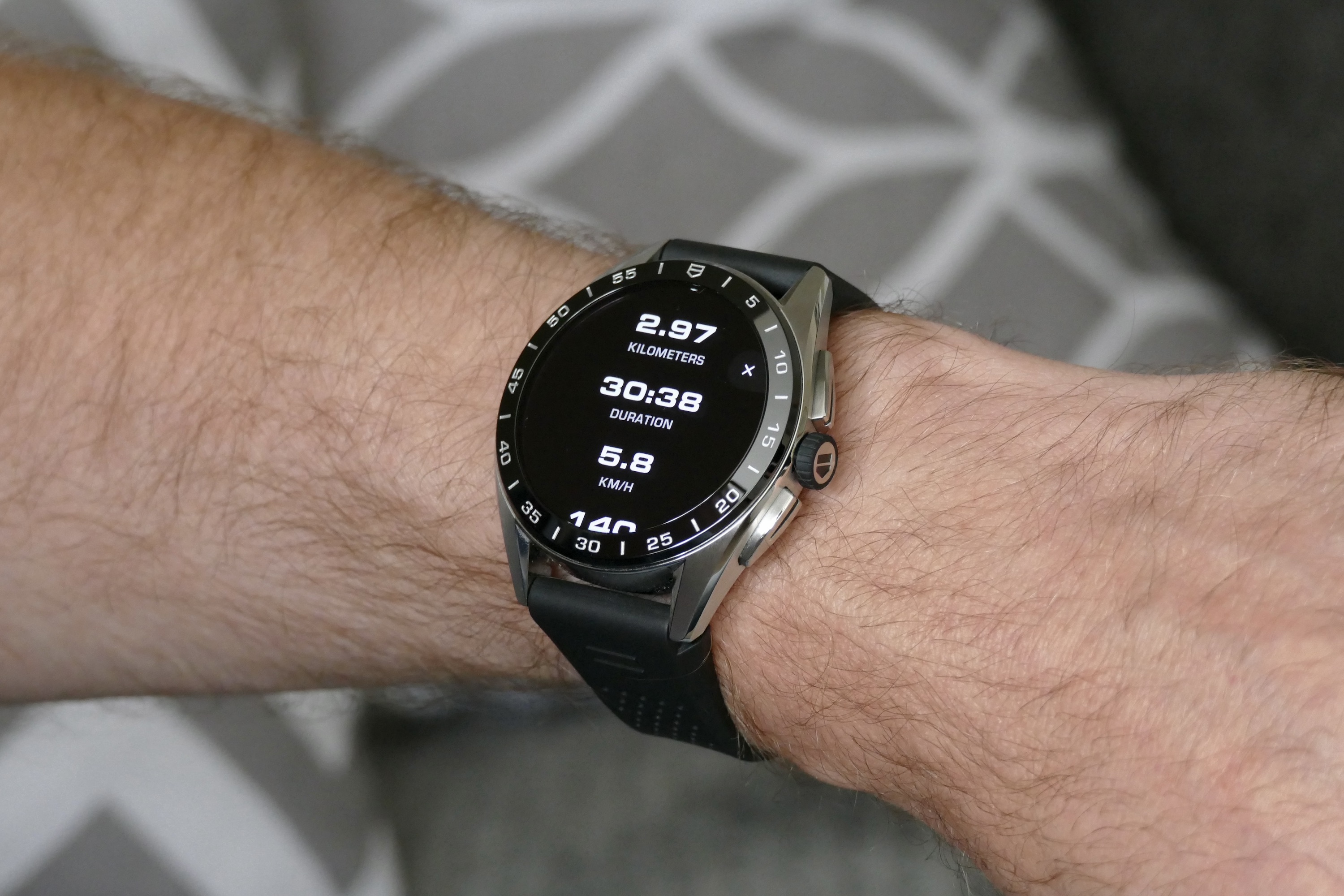Activity tracking data shown on the Tag Heuer Connected Calbre E4 45mm.