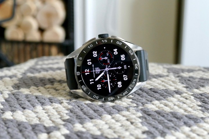The Tag Heuer Connected Calbre E4 45mm seen from the front.