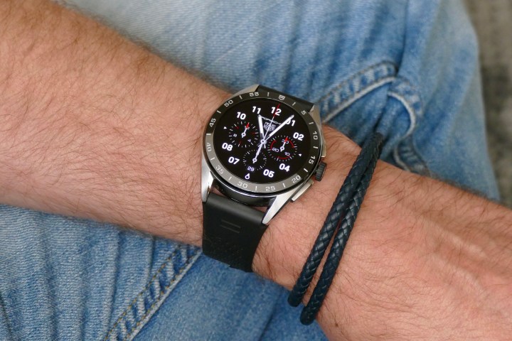 A TAG Heuer Connected Carburettor E4 45mm on a man's wrist.