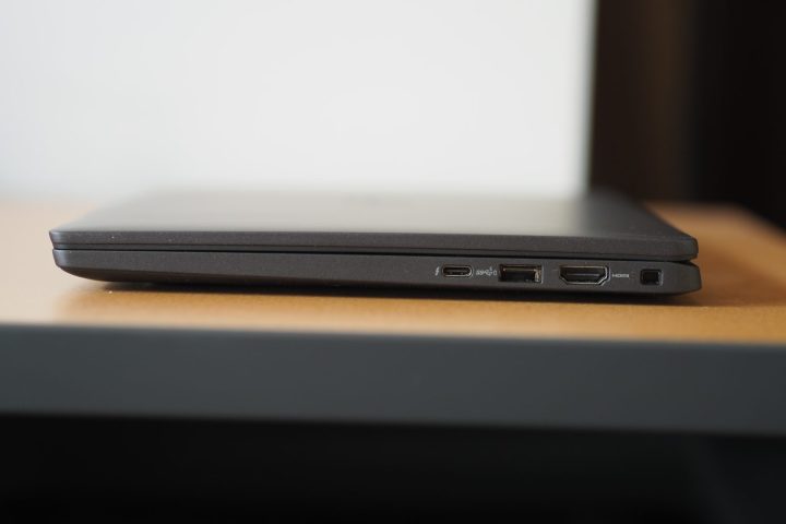Dell Latitude 7330 UL right side showing ports.
