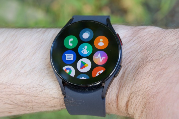 Someone wearing the Galaxy Watch 5, looking at the app drawer.