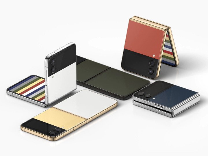 Samsung Galaxy Z Flip 4 bespoke edition colors in various combinations.