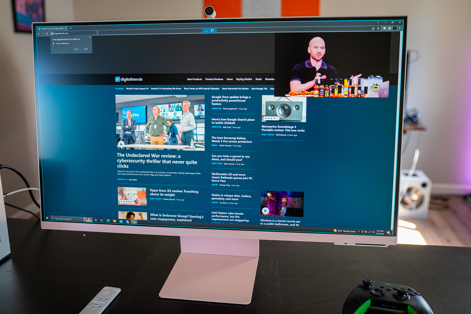 how i use samsung m8 monitor for work, content creation & productivity