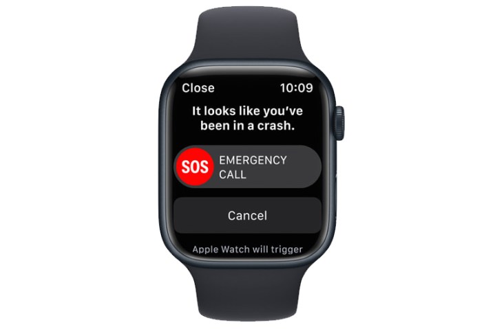 Apple Watch Series 8 Crash protection emergency call.