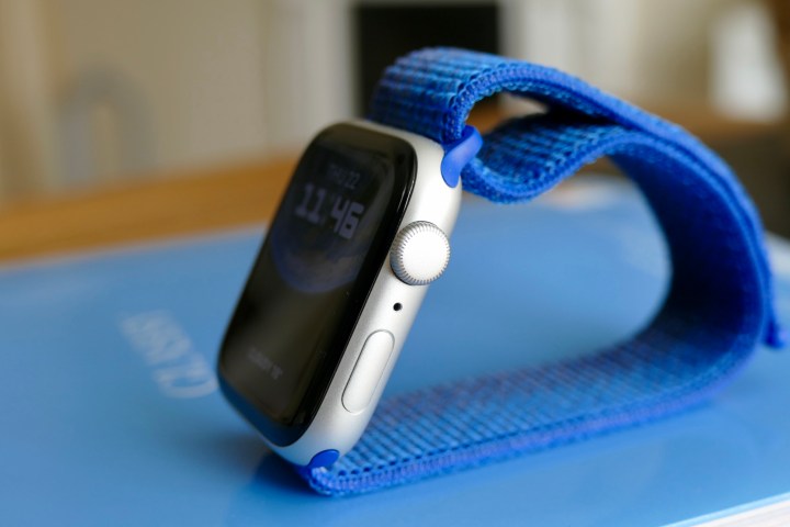 La corona digitale dell'Apple Watch SE 2.