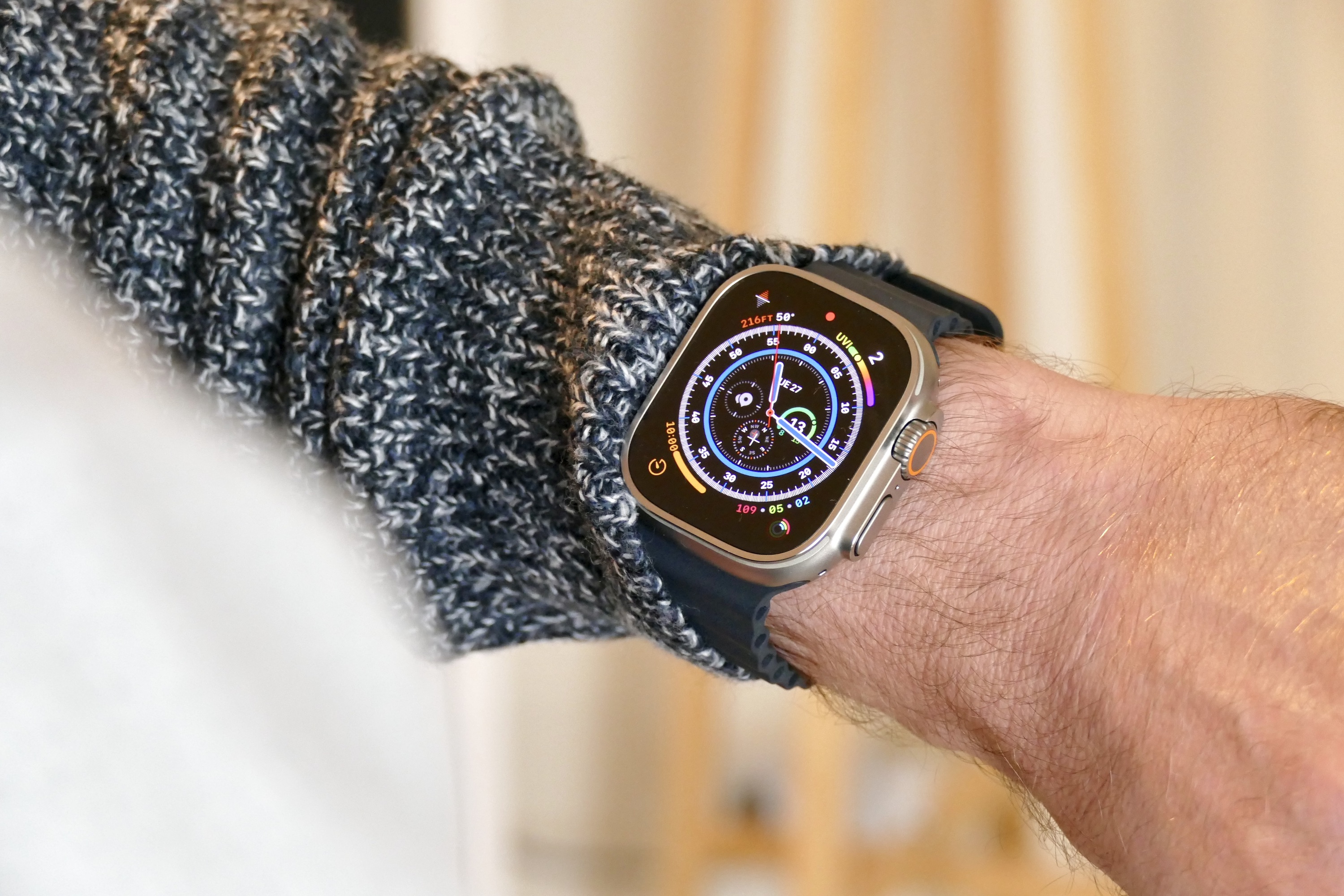 Hands-On Review: Apple Watch Ultra 2