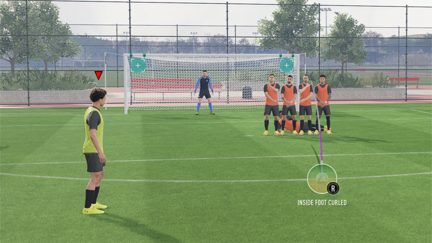 Un jugador lanzando un tiro libre usando el nuevo sistema de puntería en FIFA 23.