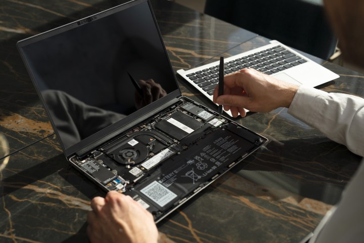 The Framework Laptop Chromebook Edition is a upgradeable, repairable, customizable laptop running ChromeOS.