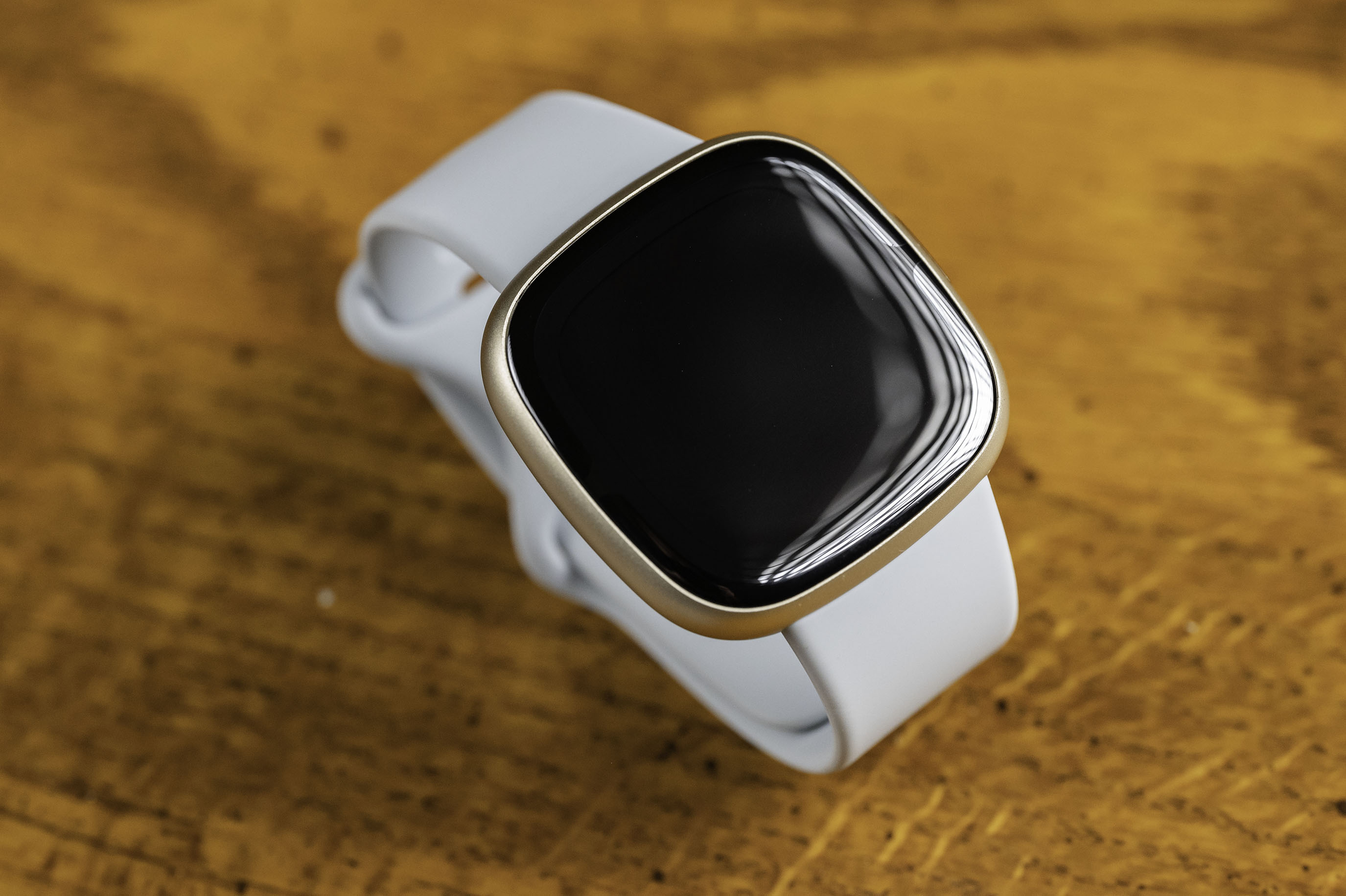The Fitbit Sense 2 watch face.