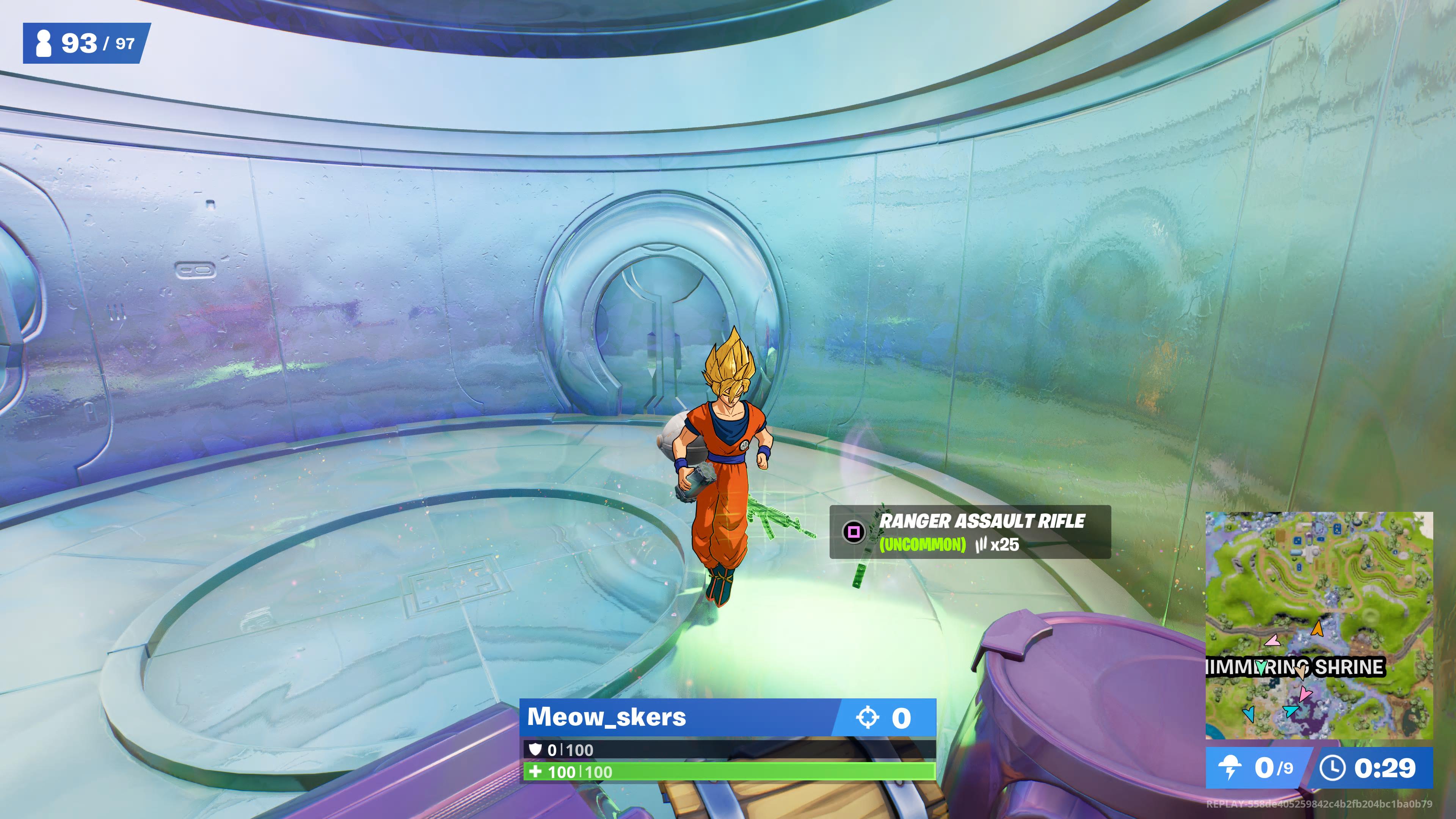 Goku abrindo baú em Fortnite.