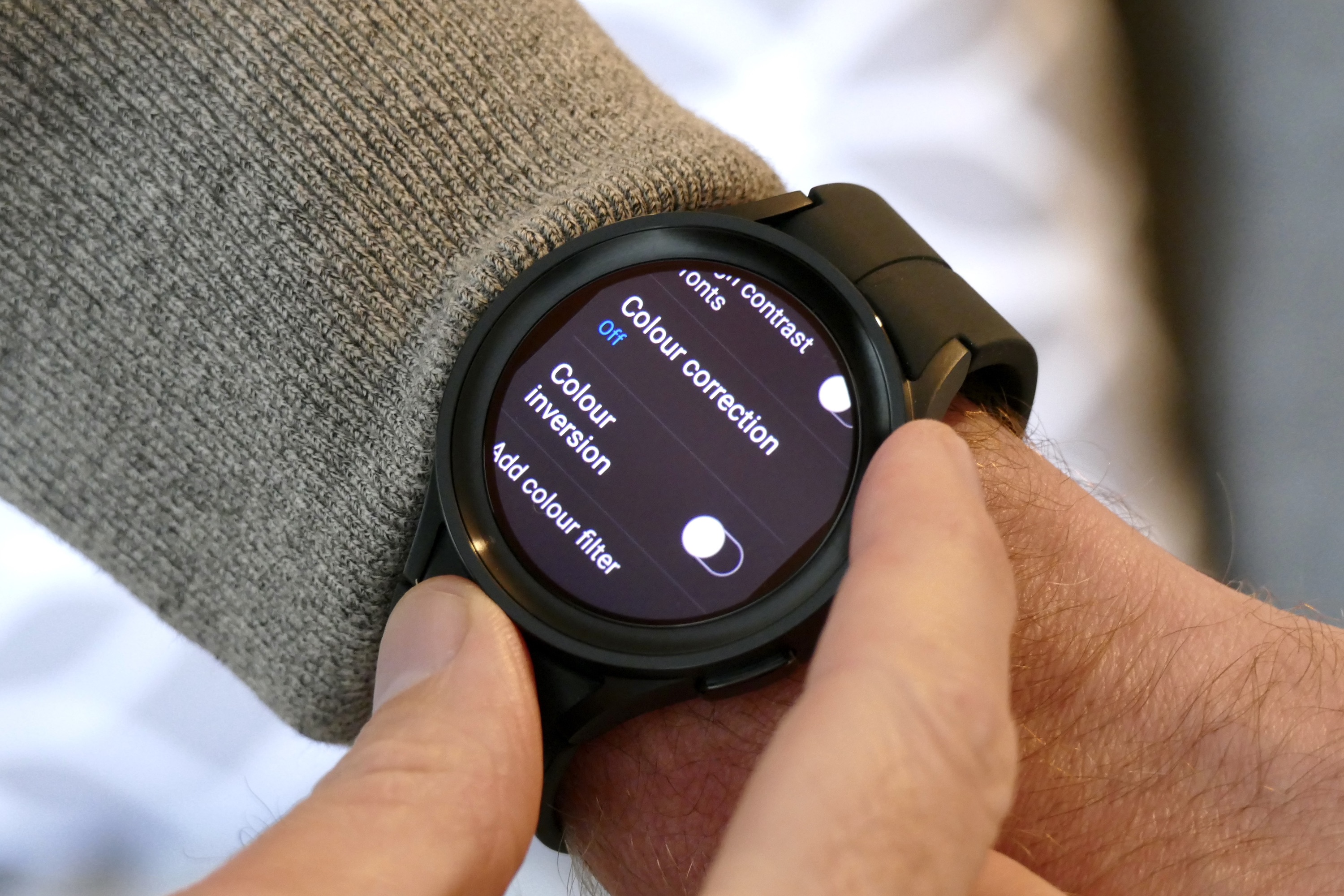 The accessibility menu on the Galaxy Watch 5 Pro.