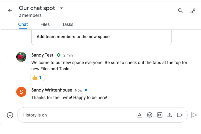 Pestaña de chat en Google Spaces.