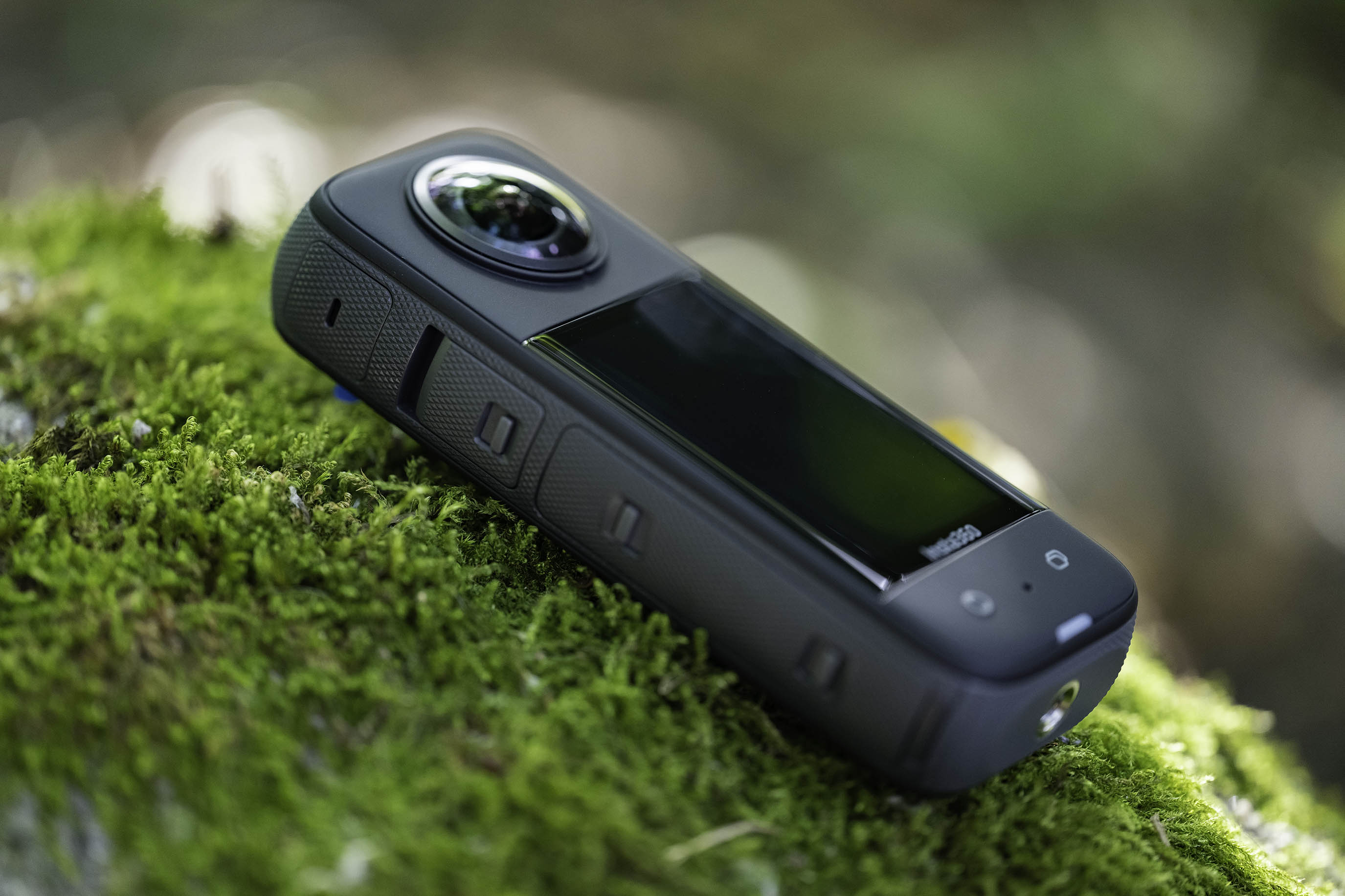 Insta X3 Review: the best waterproof  camera   D ...