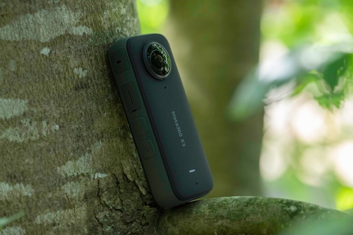 Insta360 X3 Review: the best waterproof 360 camera