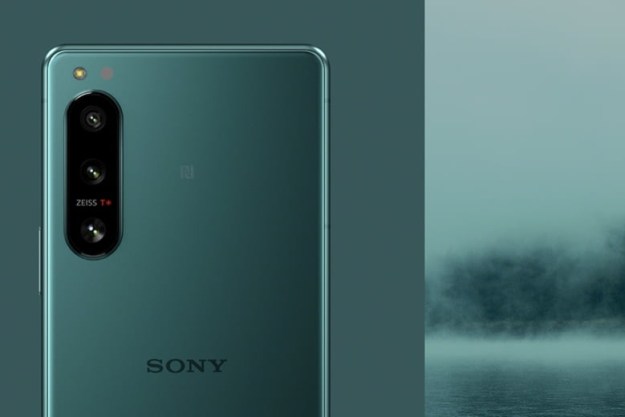 Sony's Xperia 5 IV in an exclusive green color.