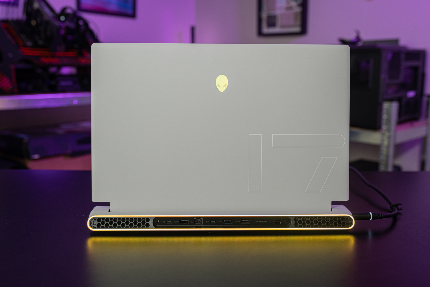 Alienware x17 R2 review: 480Hz? On a gaming laptop? | Digital Trends