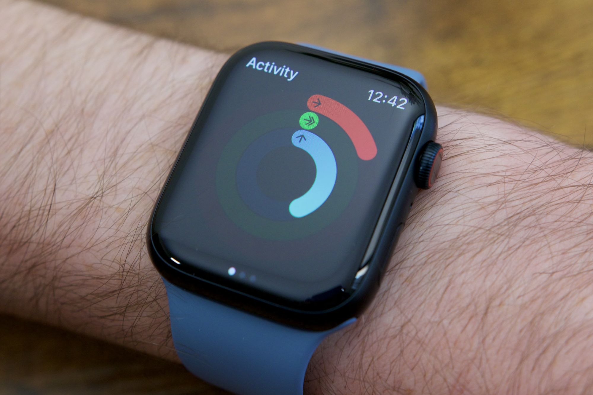 Apple Watch Series 8 Review: This Smartwatch Will Be Your New Guardian  Angel