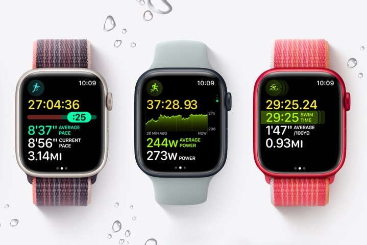 WatchOS 9 software with its new workout screens.