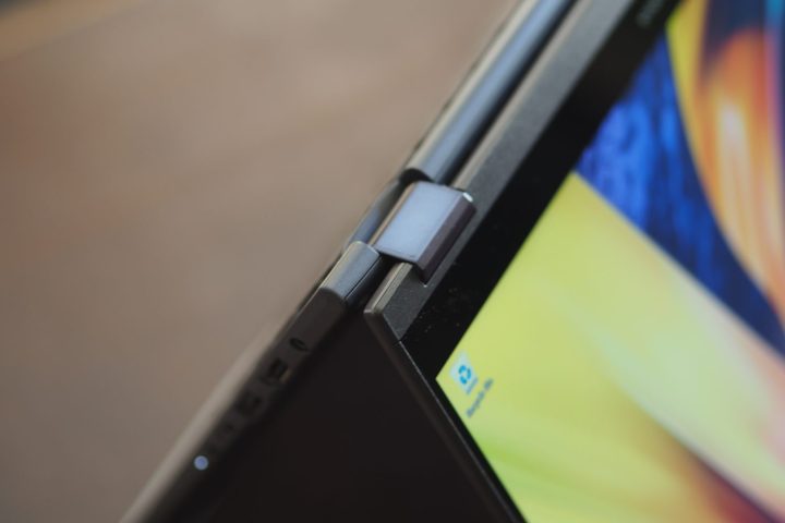 Asus Vivobook S 14 Flip tent mode hinge.