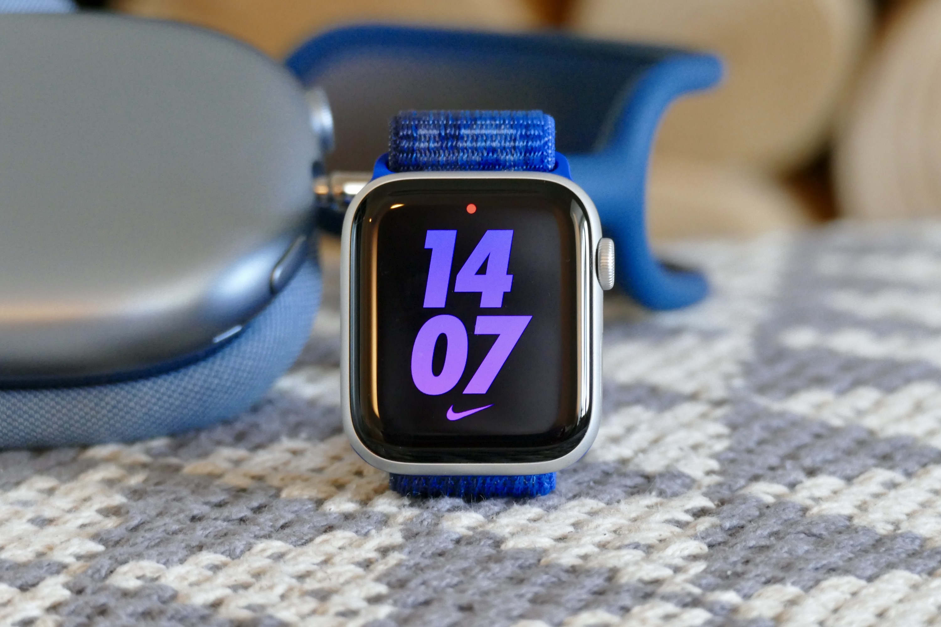 Apple Watch Series 9 против Apple Watch SE 2: все большие различия
