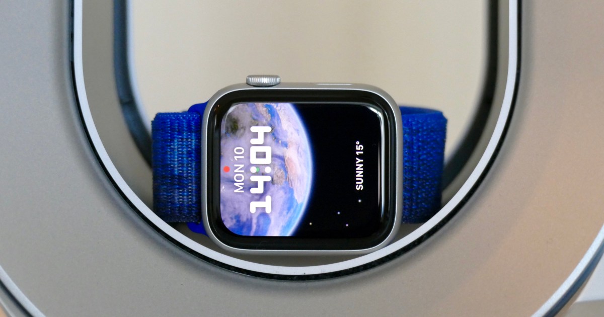 A giant low cost simply landed on the newest Apple Watch SE