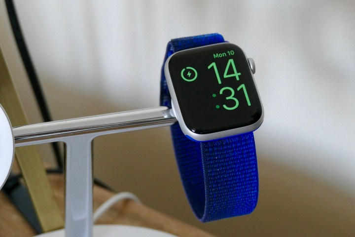 The Apple Watch SE 2 on charge.