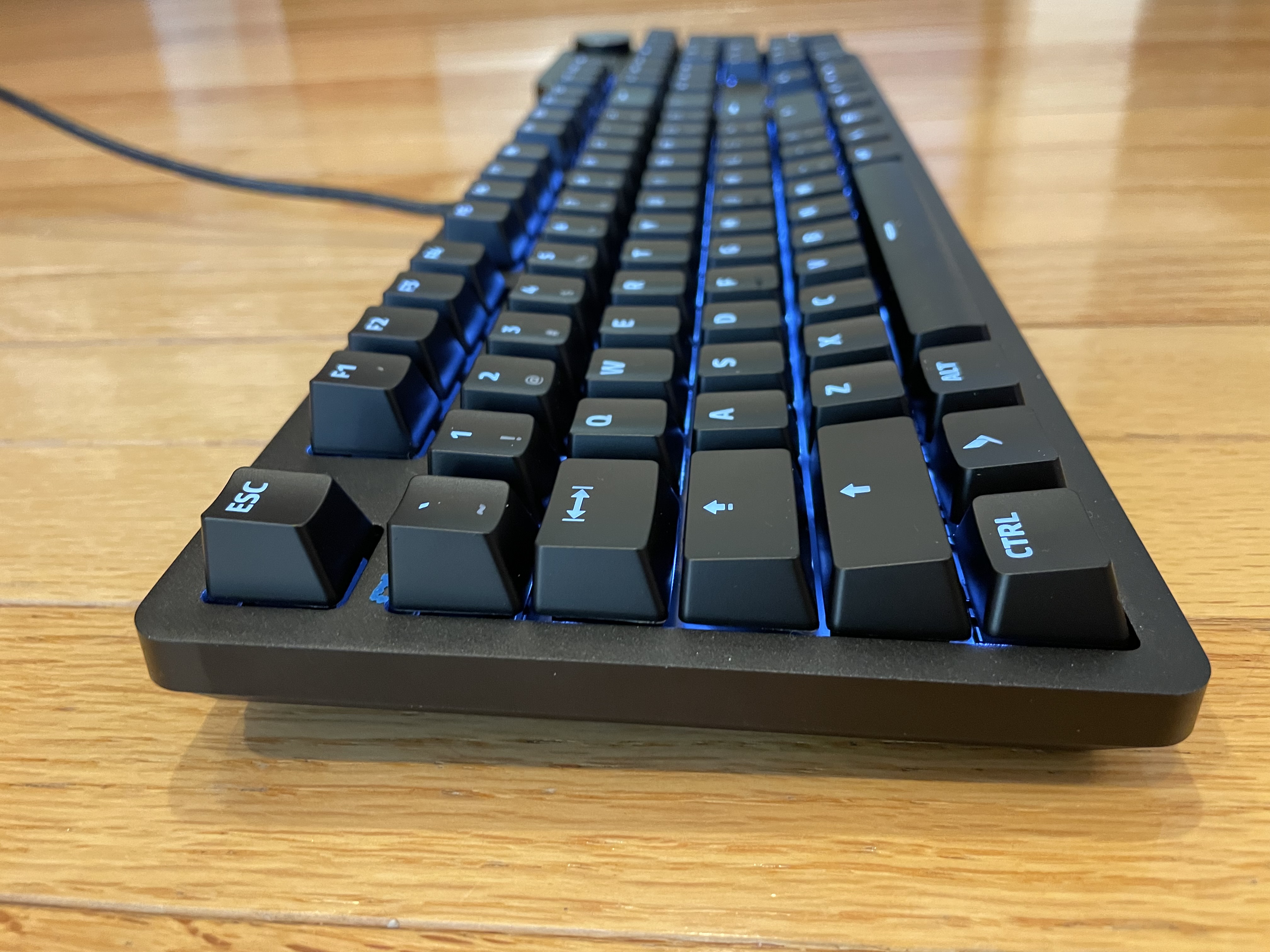 Das Keyboard 6 Pro lado 2.