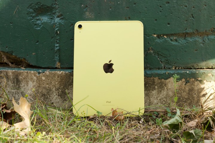 The iPad (2022) in its yellow color.