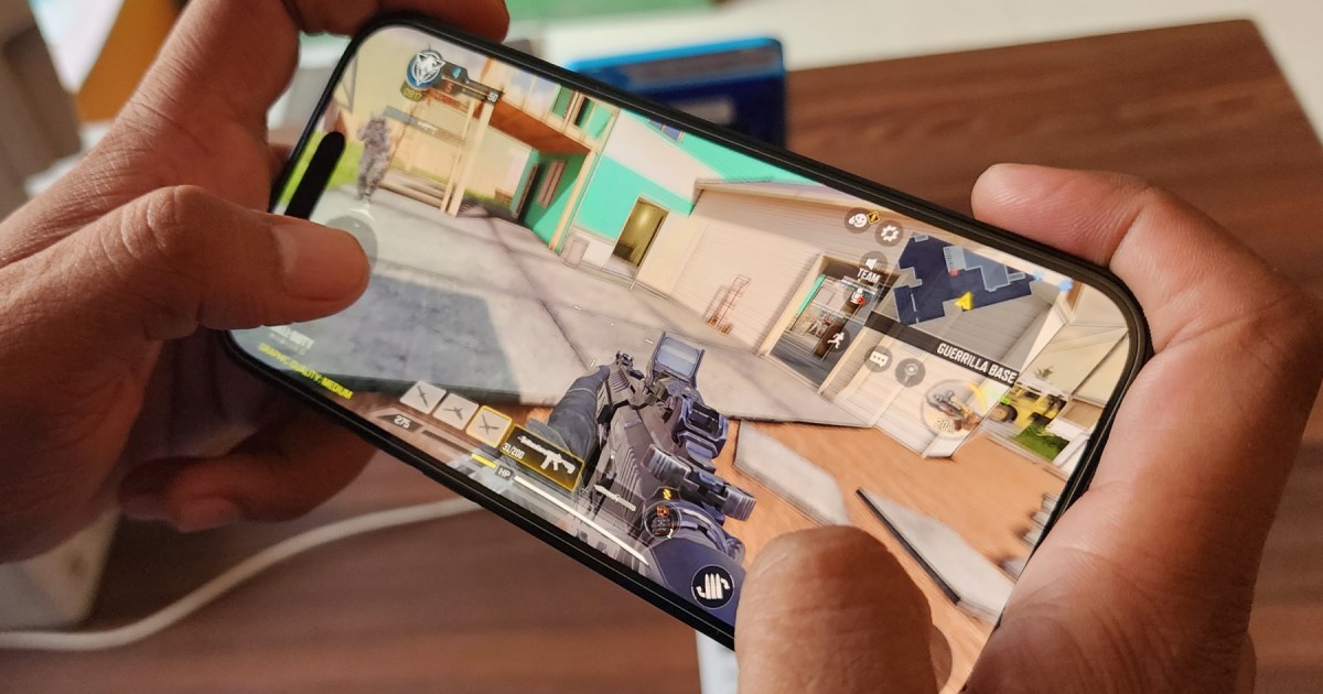 iPhone 14 Pro is a gaming beast with a burning hot problem