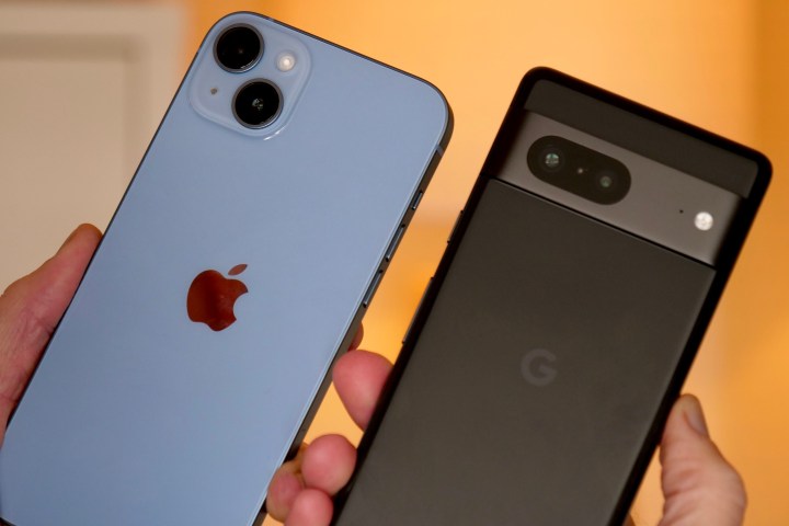 The back of the iPhone 14 Plus and Pixel 7.
