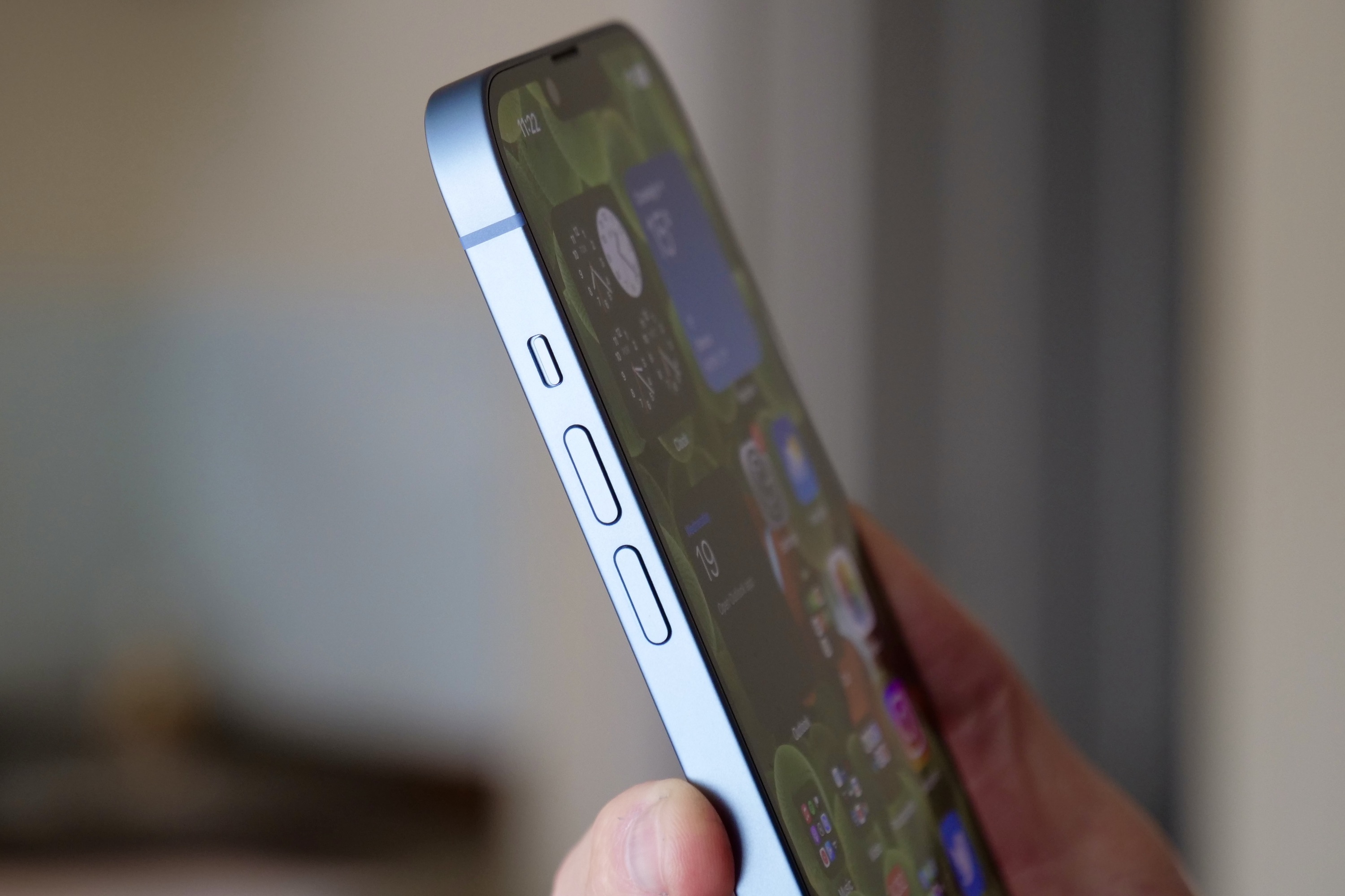 I'm excited (and nervous) about this new iPhone 15 Pro rumor - Vimarsana News