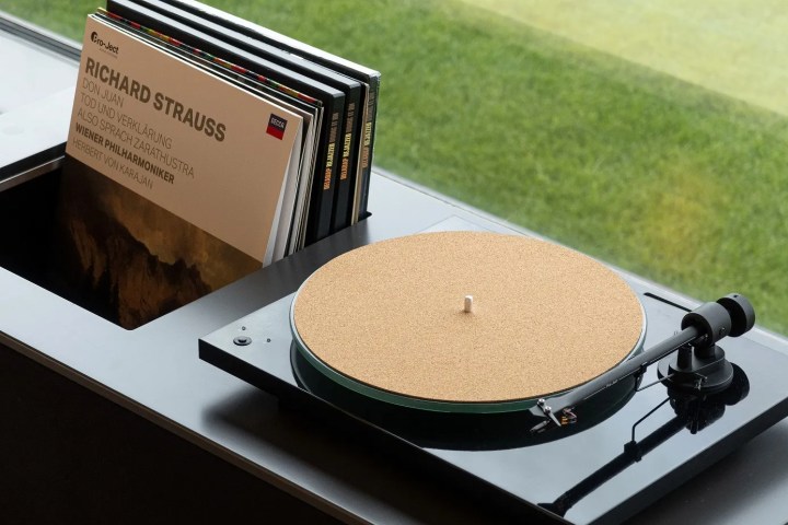 pro-ject audio cork it turntable mat on a record player. 