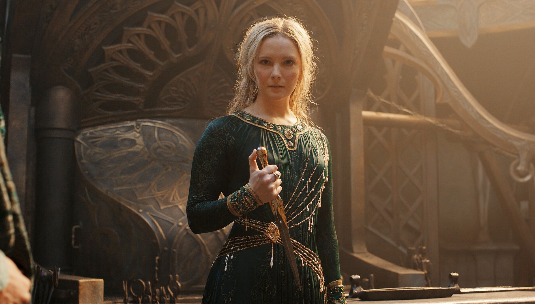 Amazon's New World team is making a Lord of the Rings MMO - Vimarsana News