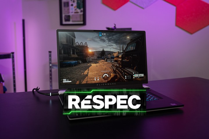 Ein Gaming-Laptop mit ReSpec-Logo darauf.