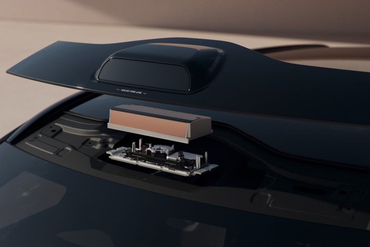 The 2024 Volvo EX90's lidar sensor.