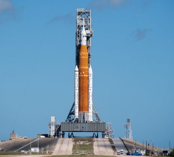 NASA’s Space Launch System (SLS) rocket with the Orion spacecraft aboard is seen atop the mobile launcher at Launch Pad 39B, Friday, Nov. 11, 2022, at NASA’s Kennedy Space Center in Florida. Teams began walkdowns and inspections at the pad to assess the status of the rocket and spacecraft after the passage of Hurricane Nicole.