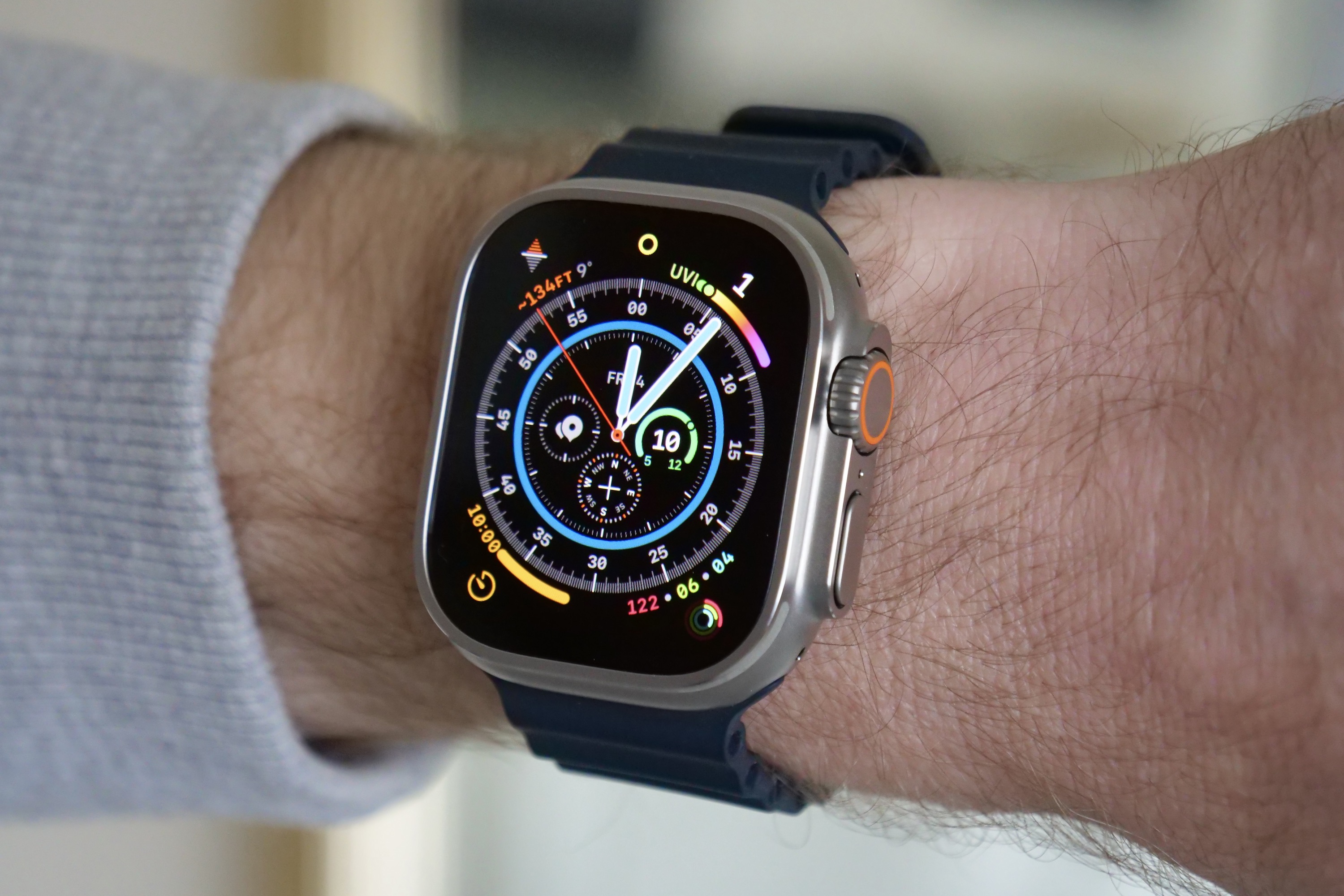 Apple Watch Ultra Deal Nearly Drops to Cheapest-Ever Price - Vimarsana News