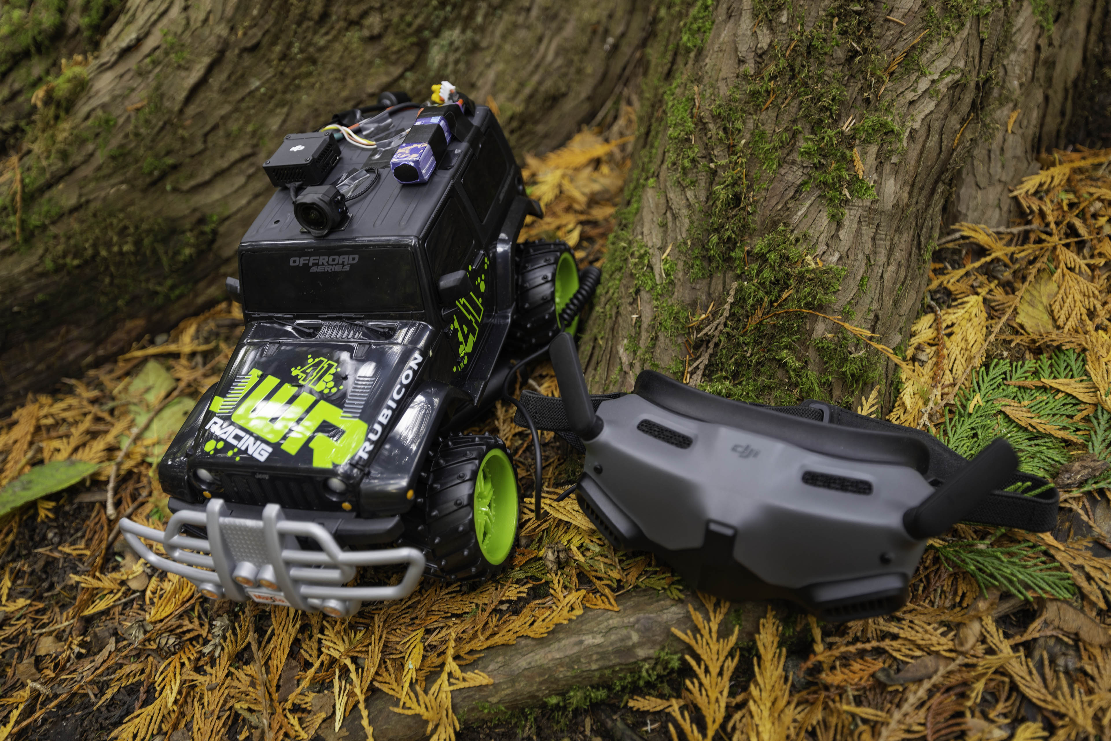 The DJI O3 Air Unit and DJI Goggles 2 with an RC monster truck.