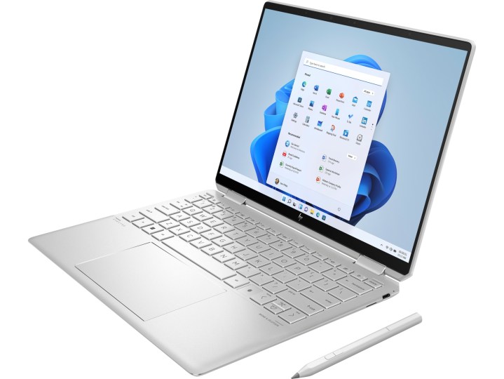 Ноутбук HP Spectre x360 2-в-1 с Windows 11 для образа продукта Cyber ​​Monday.