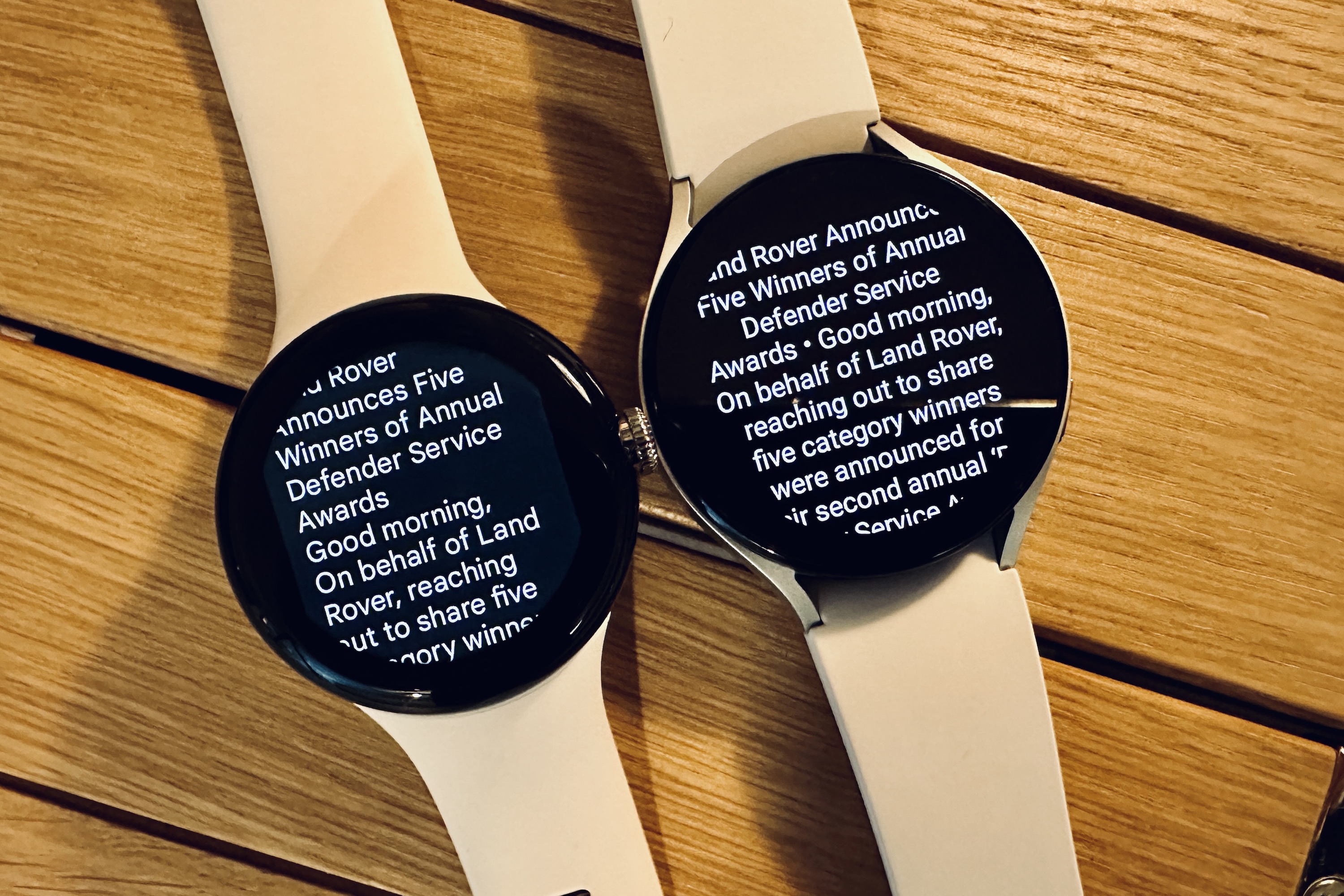 Notificaciones en Galaxy Watch 5 y Pixel Watch.