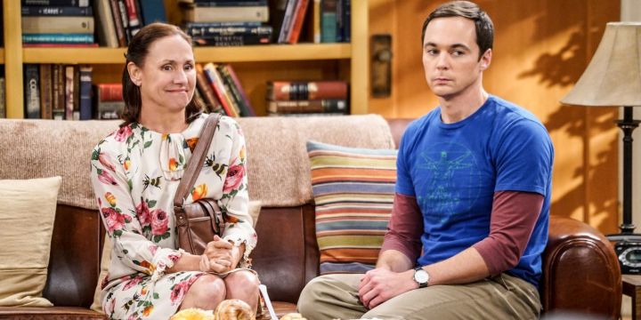 Sheldon's mom stops by for an awkward visit in The Big Bang Theory