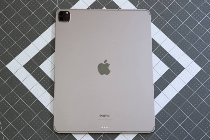 The back of the iPad Pro (2022) in Space Gray.