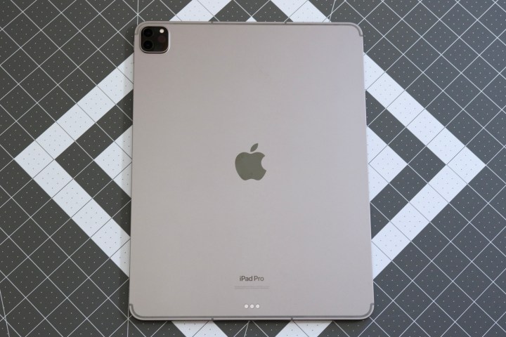 apple ipad pro 2022 review 6 1