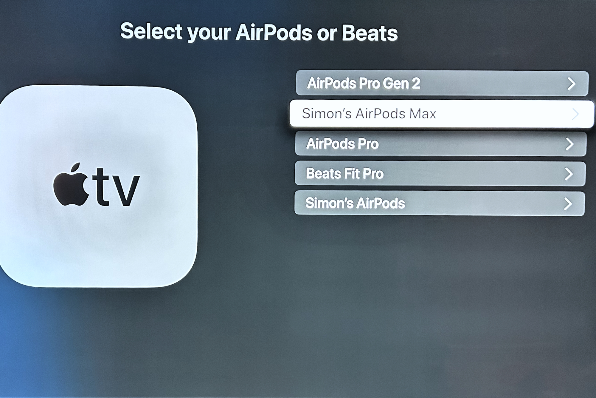 Pantalla de selección de auriculares Apple TV.