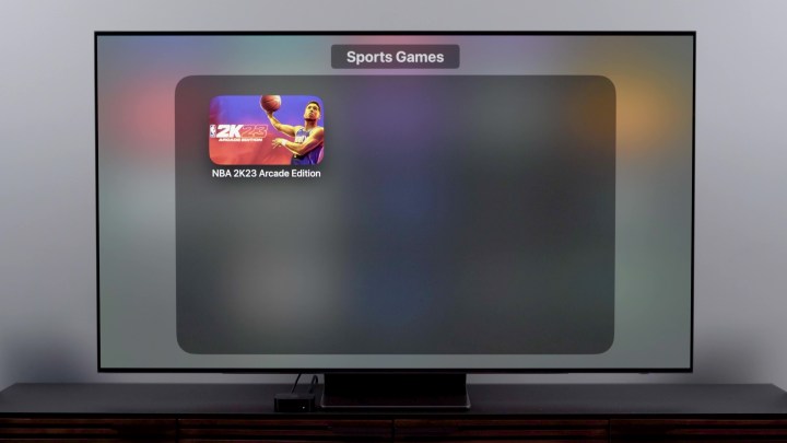 Interfaccia sullo schermo di Apple TV che mostra una cartella di giochi creata da un'app Apple Arcade