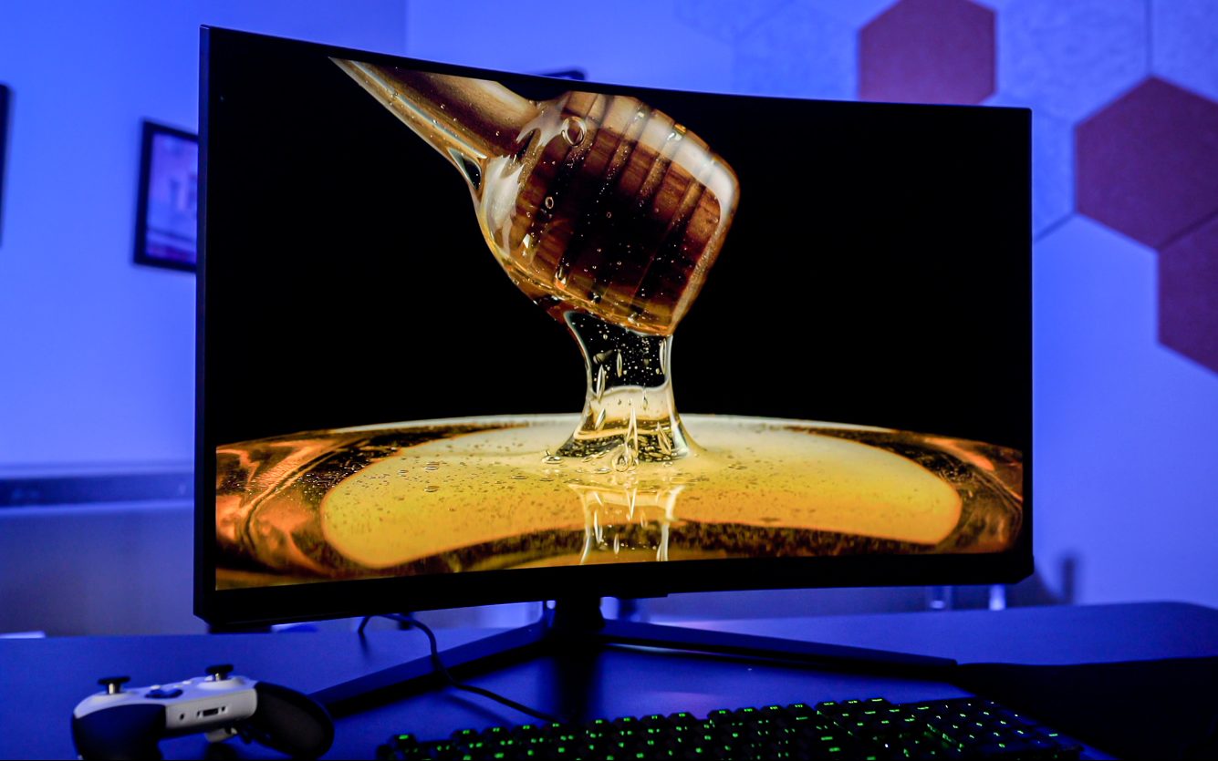 Save $500 on this Samsung 32-inch 4K gaming monitor today - Vimarsana News