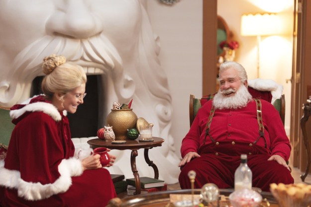 Elizabeth Mitchell and Tim Allen as Mrs. Claus and Santa Claus sit and talk in a scene from The Santa Clauses.