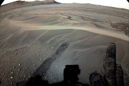 The Perseverance rover is building a sample cache on Mars